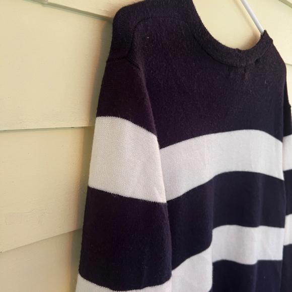 NWOT ELEVEN ELEVEN Women's Navy & White Stipe Long Sleeve Cardigan - Picture 8 of 10